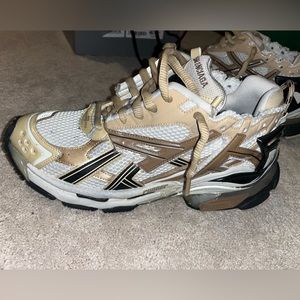 Balenciaga Runners